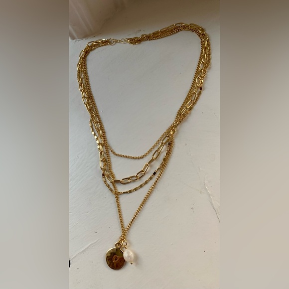 Lovely Multi Strand Necklace with Pendant and Freshwater Pearl - Picture 3 of 7